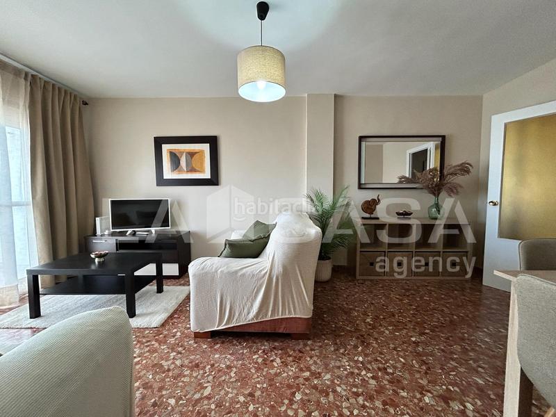 Foto 54b229f8-01d5-4742-8d24-2e077f42119a. Flat in San Bernabé Algeciras