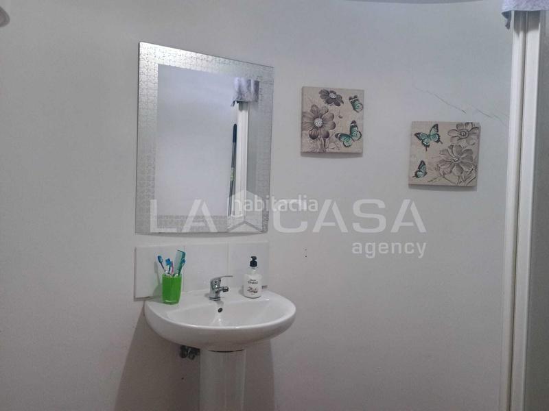 Foto a1db8b89-2a27-4cd9-a997-5d8b34495615. Casa adossada amb aparcament a Bajadilla - Fuente Nueva Algeciras