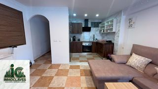 Casa a schiera in Bajadilla - Fuente Nueva. Casa en planta baja en bajadilla