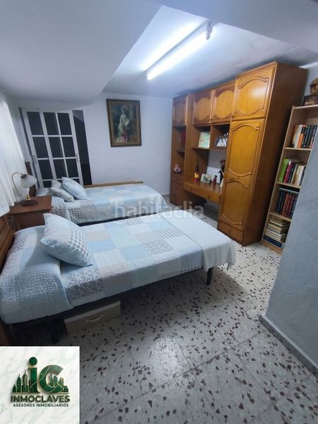 Foto 41436204-3073-438d-892e-0c1a6daa7f0f. Casa adossada amb aparcament a San García Algeciras