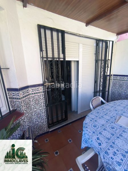 Foto 5d6450ac-5ae0-40be-8a5c-8bff2f36f751. Casa adossada amb aparcament a San García Algeciras
