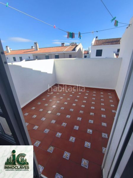 Foto 8823231c-933e-4d12-8dc1-0335a7f8975e. Casa adossada amb aparcament a San García Algeciras
