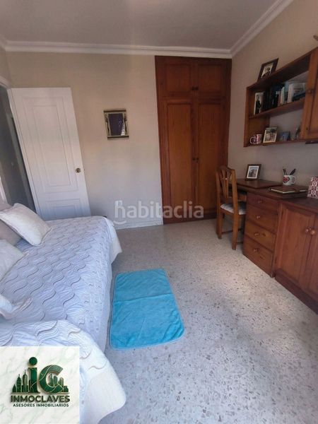 Foto e4eb7747-5f13-4edb-8fe9-1bf08568cfc1. Casa adossada amb aparcament a San García Algeciras
