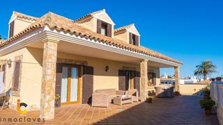 Casa a San García. Precioso chalet en getares