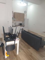 Appartement à Bajadilla - Fuente Nueva. Apartamento reformado en planta baja con patio privado