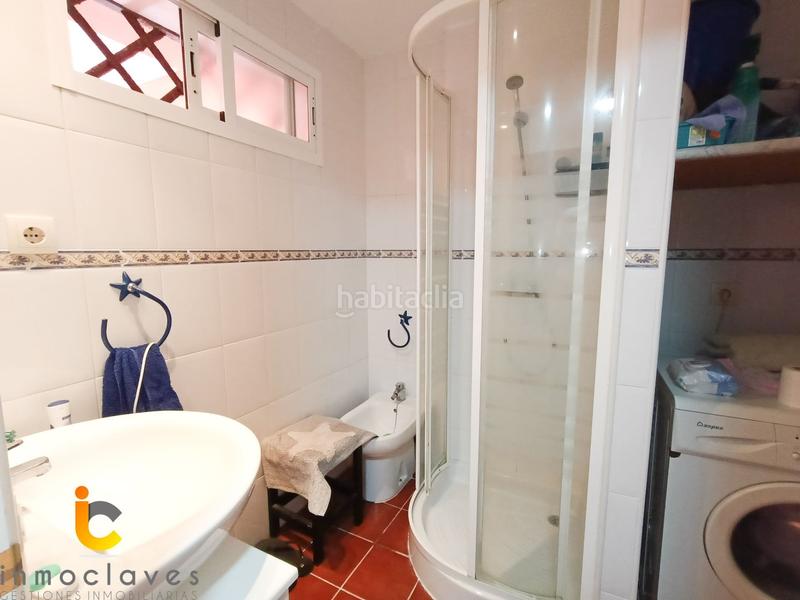 Foto 0f10505c-f52a-477c-97f5-e65086f167e4. Piccolo appartamento con piscina in San García Algeciras