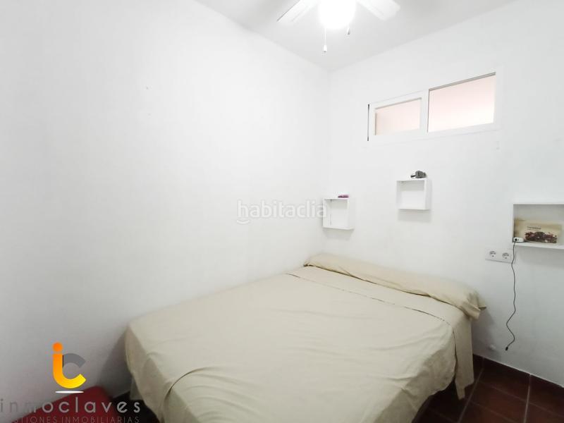 Foto f2755b5a-7783-445d-be65-a9d68f80493a. Piccolo appartamento con piscina in San García Algeciras