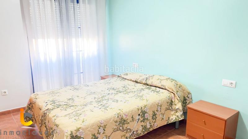 Foto 189fd204-64bb-48c3-a665-05c2c7ebdfc3. Reihenhaus mit parking pool in El Rinconcillo Algeciras