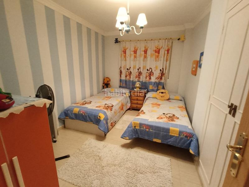 Foto c3b0207c-210b-4b84-8645-ba8adbd61a0a. Flat with heating in Bajadilla - Fuente Nueva Algeciras