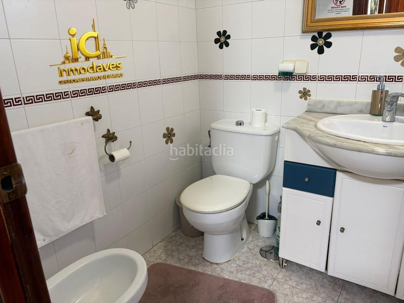 Foto 11f8726f-54b9-4222-a3ab-64c95c52bc2b. Casa adossada amb aparcament a San Bernabé Algeciras