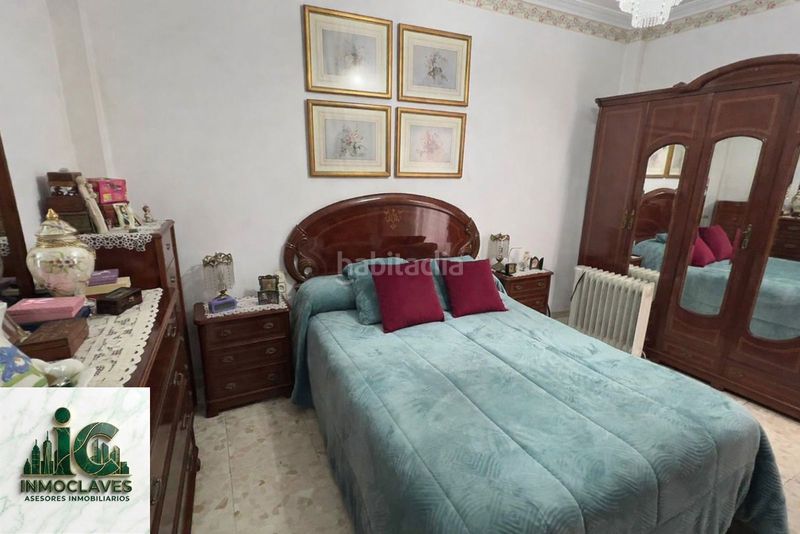 Foto 0ca87f3e-dd12-40d5-a247-613e2011380f. Casa amb aparcament a Casco Antiguo Algeciras