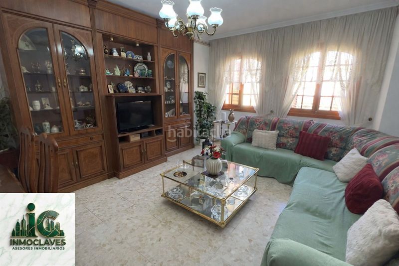 Foto 276663fe-870f-42fa-87f8-06e141f0f994. Casa amb aparcament a Casco Antiguo Algeciras