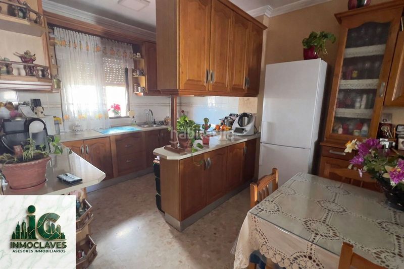 Foto 943fecf0-6035-41a3-afce-765d7df0e8c4. Casa amb aparcament a Casco Antiguo Algeciras