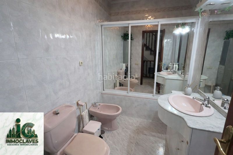 Foto 97afa260-ef9c-4a4a-904d-6e215c487262. Casa amb aparcament a Casco Antiguo Algeciras