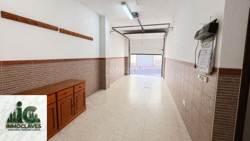 Foto e548d8b7-4d98-4a1f-bdd3-5f559b5250f6. Casa amb aparcament a Casco Antiguo Algeciras