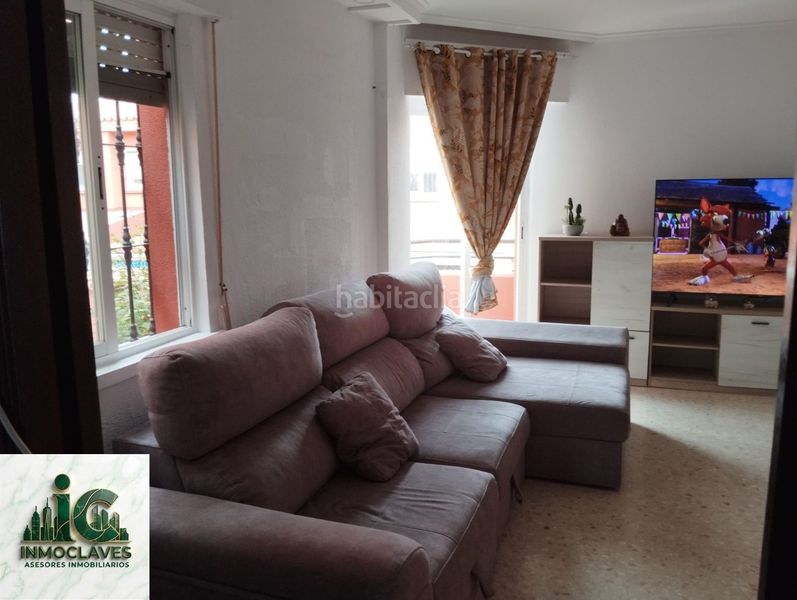 Foto 847a95e1-50e2-4644-a38e-495bd55beb26. Casa adossada amb aparcament a San Bernabé Algeciras