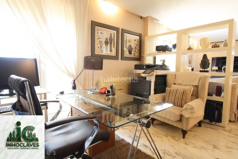 Foto d433e152-8155-4c06-9807-138b7d48764c. Àtic amb calefacció aparcament a Bajadilla - Fuente Nueva Algeciras