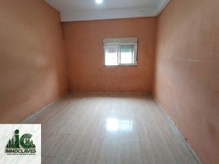 Casa  Cid campeador. Casa de 2 plantas con azotea