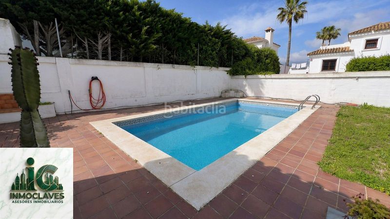 Foto 017dc85b-f76a-4a65-88c3-54634d050078. Xalet amb aparcament piscina a San García Algeciras