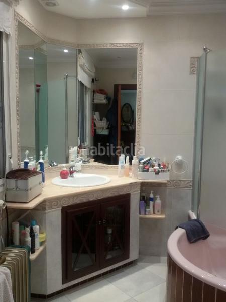 Foto ddfde0c6-3342-43c3-abb2-b5fce39761cb. Chalet  planta baja zona norte en Caballero Bonald-S. José Obrero-Guadalcacín Jerez de la Frontera