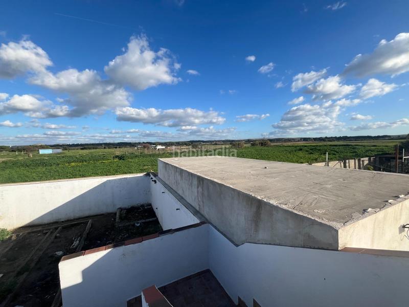 Foto bded22b9-4e56-4545-802f-b4bac3d906ab. Masia amb aparcament a El Rocío - La Milagrosa Jerez de la Frontera