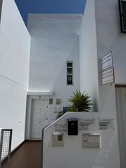 Reihenhaus in Conil. Adosado con jardín y piscina en conil de la frontera  a 5 min de