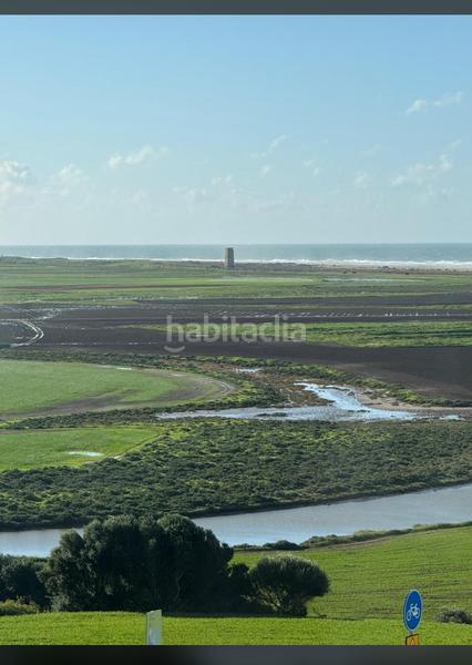 Foto 1a85a16f-e853-4280-809a-f04d3d851cb7. Casa adosada adosado con jardín y piscina a 5 min de la playa en Conil de la Frontera