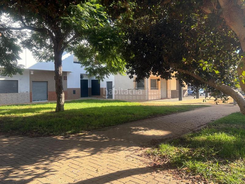 Foto 2153b791-8a95-4fcc-ba71-3b25393882aa. Semi detached house with parking in El Rocío - La Milagrosa Jerez de la Frontera