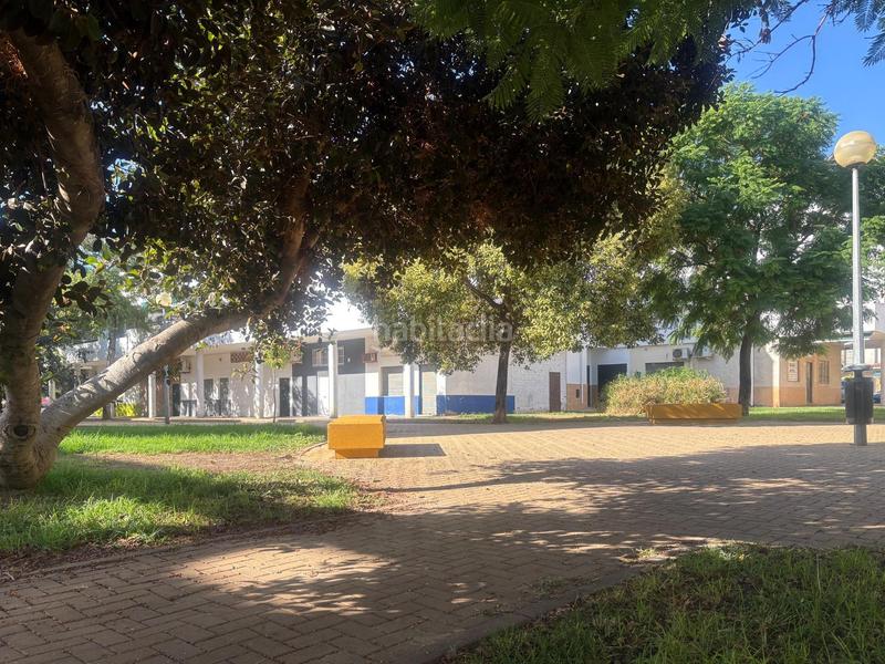 Foto 2f622269-ffda-4c5b-87cc-4da90c0989d2. Semi detached house with parking in El Rocío - La Milagrosa Jerez de la Frontera