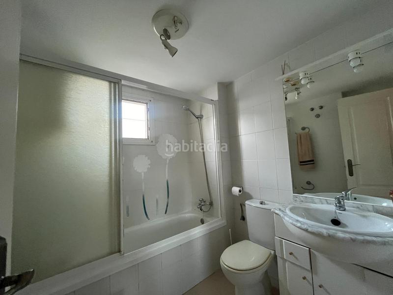 Foto 60eab860-4f84-45b6-9557-26e9136635c4. Casa adossada amb calefacció aparcament piscina a Jerez de la Frontera