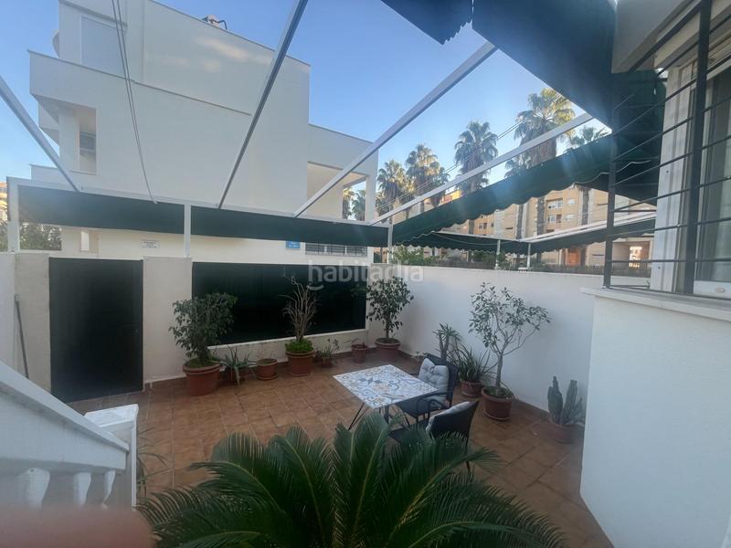 Foto 695a7402-b0a6-43c9-a14c-5fb1e5d463b7. Casa adossada amb calefacció aparcament piscina a Jerez de la Frontera