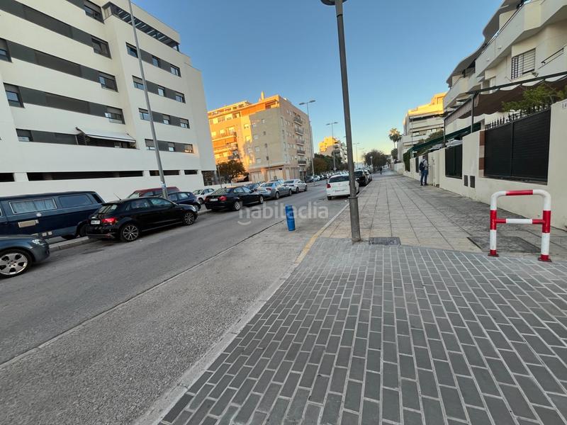 Foto a2a19a7d-2f85-4c73-b2c1-b66732afffc4. Casa adossada amb calefacció aparcament piscina a Jerez de la Frontera