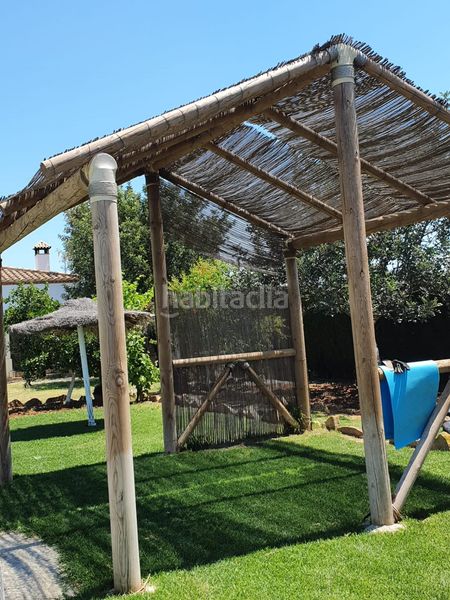 Foto bfea90d3-868c-4483-9c75-1bed648c65e0. Casa amb piscina a Coronil (El)