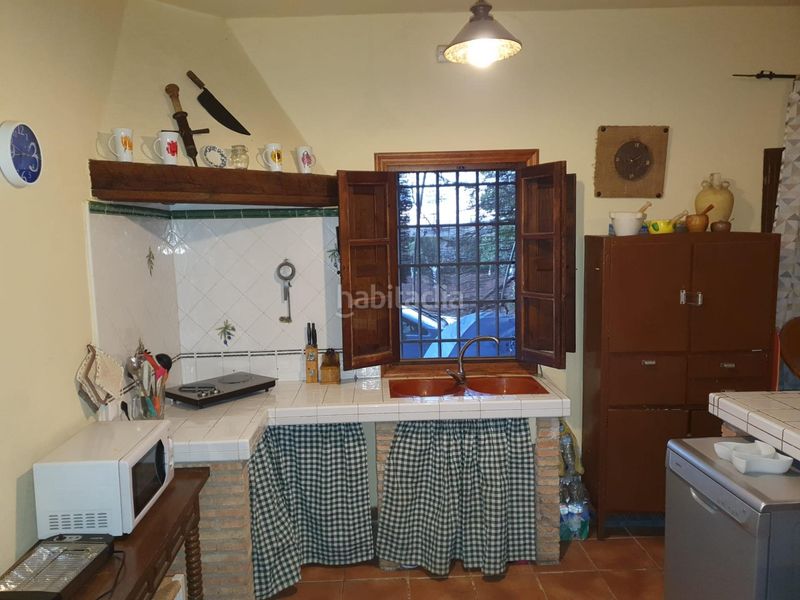 Foto f0674b01-1315-41b9-ae83-6fe36ae08ada. Casa amb piscina a Coronil (El)
