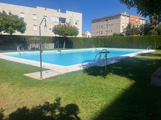 Alquiler Piso en Puertas del sur - Guadabajaque. Avda puerta del sur periodo 10 mese