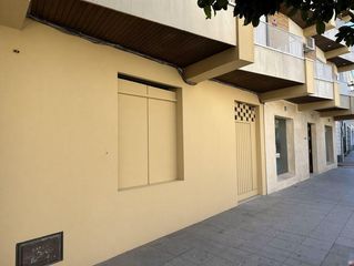 Local Comercial a Centro. Amplio local comercial en pleno centro de jerez de la frontera
