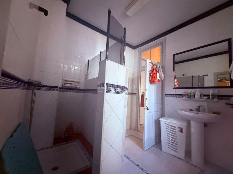 Foto 526ffff3-4f52-479a-8bf1-2e2219a94f7c. Casa amb aparcament a Centro Jerez de la Frontera
