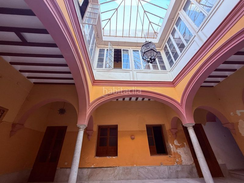 Foto e1ccc62b-5392-4bea-957d-74ae598cad9b. Casa amb aparcament a Centro Jerez de la Frontera