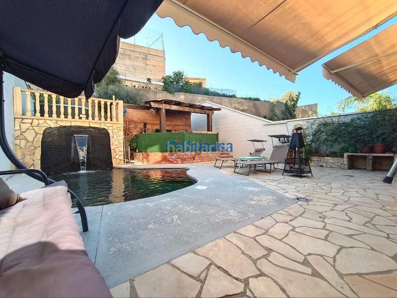 Foto 118ca489-b581-43c3-8942-6d701ea81b13. Casa adossada amb aparcament piscina a Los Almendros - El Limonero - El Tomillar Málaga