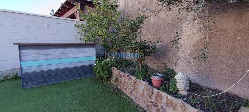 Foto 9416475b-64e9-45ca-9f3b-fddb42e6e24b. Casa adossada amb aparcament piscina a Los Almendros - El Limonero - El Tomillar Málaga
