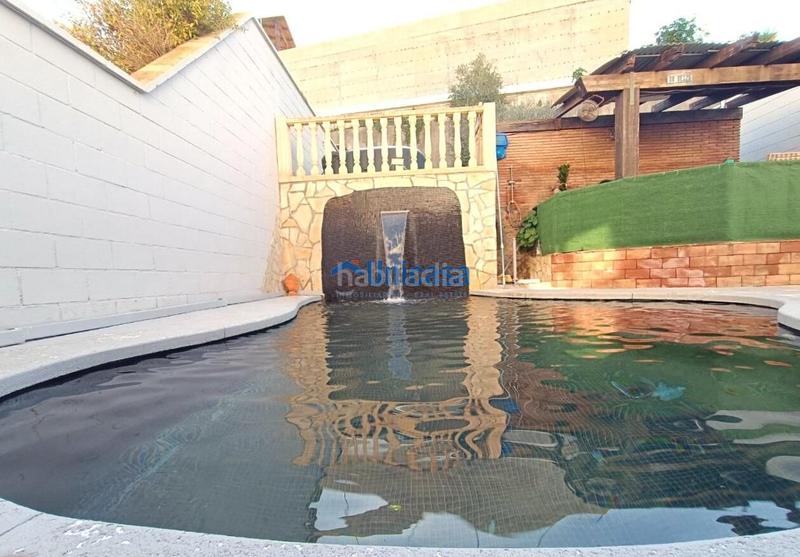 Foto dde04d8e-027d-4c02-90a3-68e15fa4bd1c. Casa adossada amb aparcament piscina a Los Almendros - El Limonero - El Tomillar Málaga