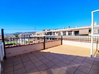 Duplex à Cártama. Pareado de 4 hab en estación de cártama, málaga.
