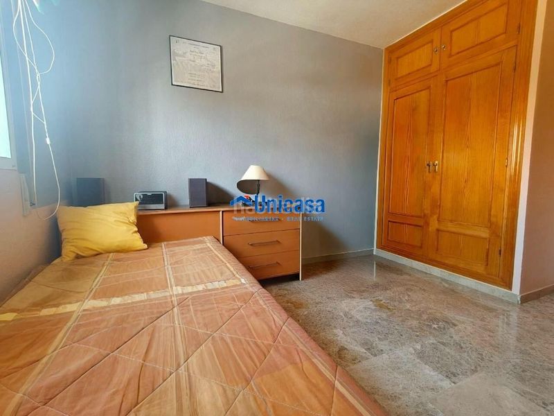 Foto 75bb389a-7923-4fe1-9f55-57f5149c1f14. Casa adossada amb aparcament a Santa Isabel Málaga