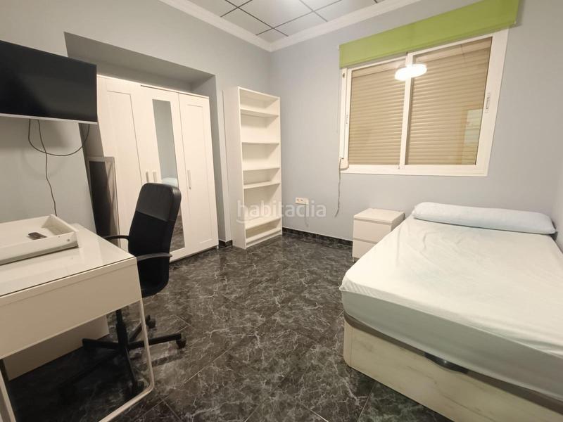 Foto 1eeb1dda-0b38-4b3e-9ea2-42aa0cc0bdf7. Miete etagenwohnung in Fuente Alegre - El Chaparral - Los Morales Málaga