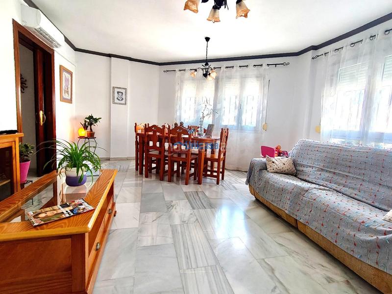 Foto 07a9e7fd-e424-4754-a771-07f8715847f3. Casa adossada a Los Almendros - El Limonero - El Tomillar Málaga