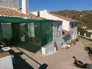 Casa a Almogía. Espectacular casa rural de 10 habitaciones en parcela de 6000m2