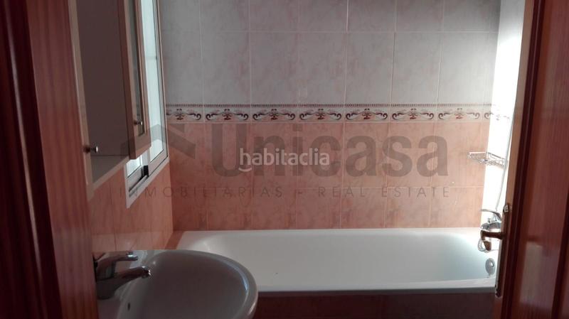 Foto 0dcfc5a1-d088-4771-9800-3ce8ab4163c9. Chalet avec parking dans Almogía