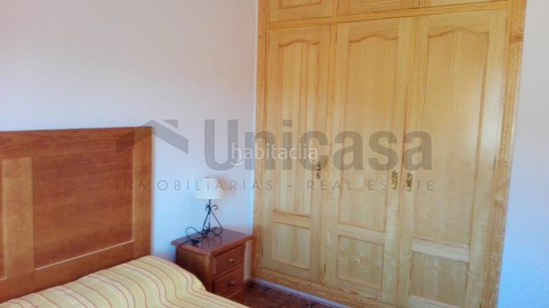 Foto 48cff11c-465e-4a39-8b5b-fa560b4fe6f4. Chalet avec parking dans Almogía