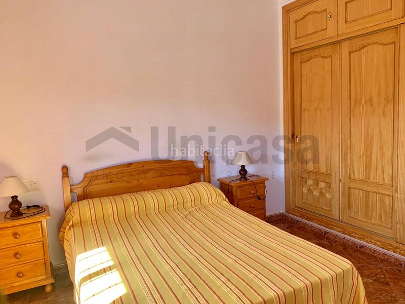 Foto 6d911601-bc89-4dbf-bbeb-2668cfbc4402. Chalet avec parking dans Almogía