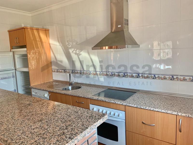 Foto 75ec95eb-8e0e-4a8e-9375-681345394a10. Chalet avec parking dans Almogía